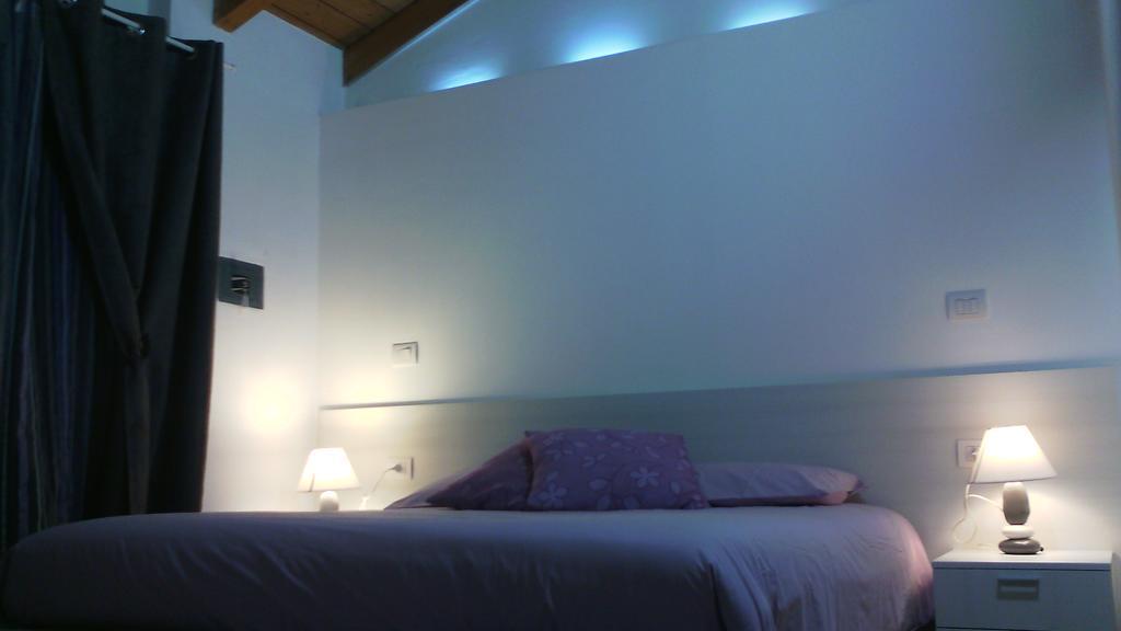 Al Castello Bed And Breakfast Cornate d'Adda Buitenkant foto