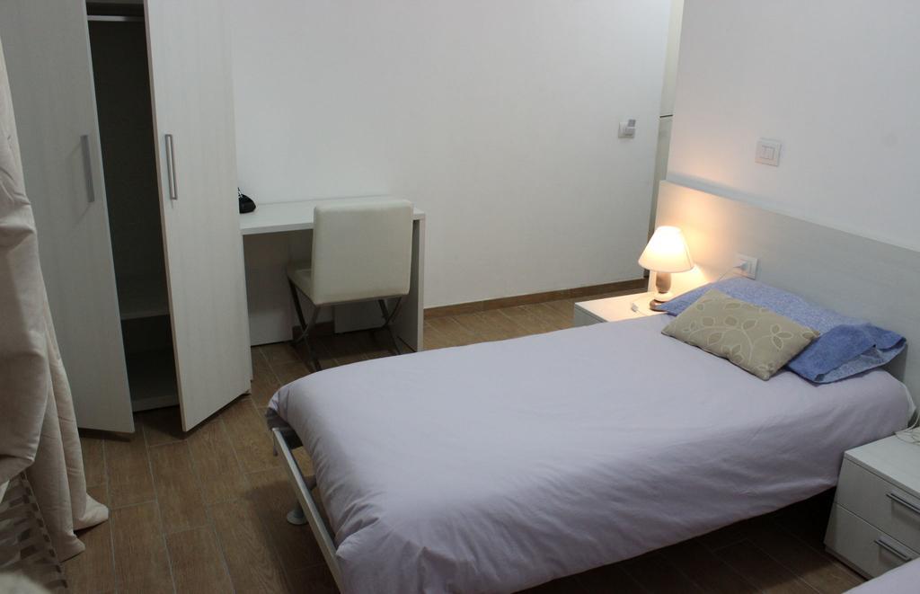 Al Castello Bed And Breakfast Cornate d'Adda Buitenkant foto